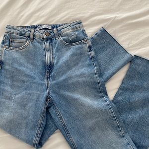 Women’s straight leg jeans